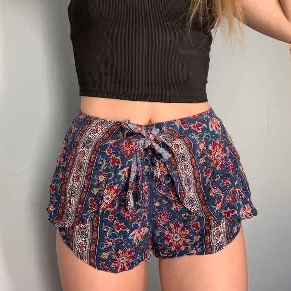 Abercrombie \u0026 Fitch Shorts | Flowy Boho 